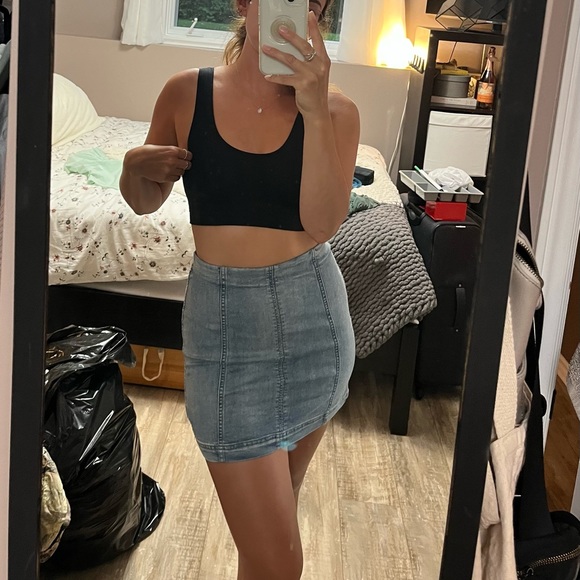 Free people denim skirt - Picture 2 of 3